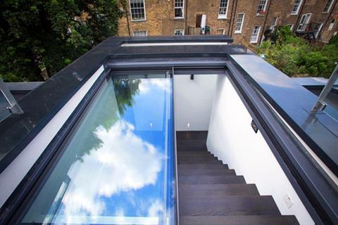 three-wall-glass-box-rooflight-external-view-800x533